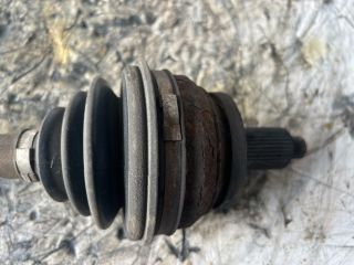 bontott VW POLO IV Bal Féltengely