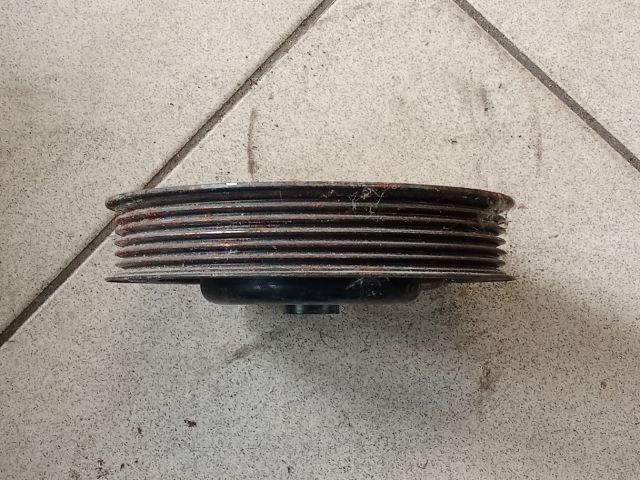 bontott VW POLO IV Főtengely Szíjtárcsa