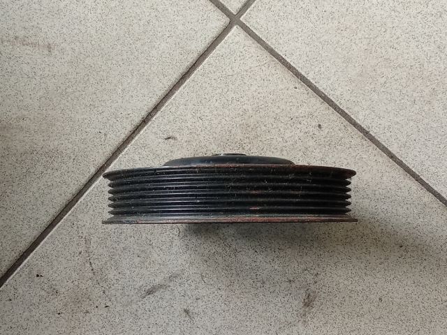 bontott VW POLO IV Főtengely Szíjtárcsa