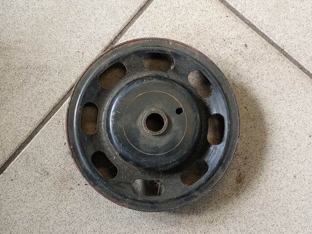 bontott VW POLO IV Főtengely Szíjtárcsa