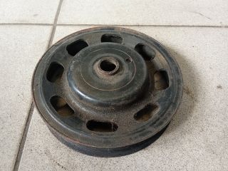 bontott VW POLO IV Főtengely Szíjtárcsa