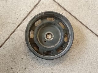 bontott VW POLO IV Főtengely Szíjtárcsa