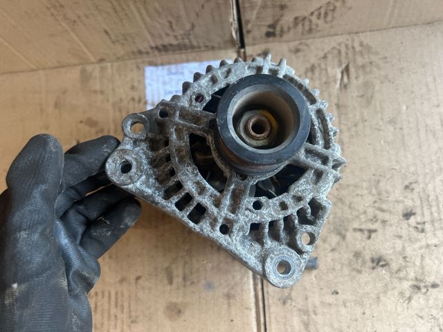 bontott VW POLO IV Generátor