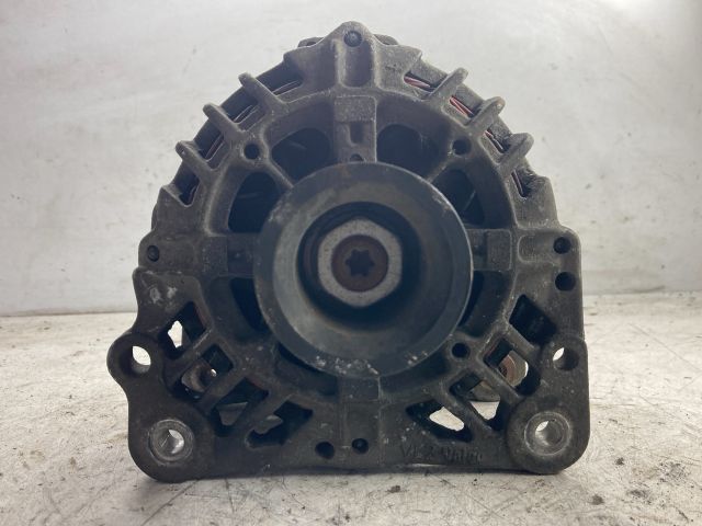 bontott VW POLO IV Generátor