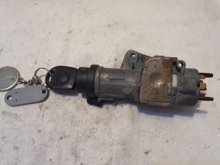 bontott VW POLO IV Gyújtáskapcsoló Házzal