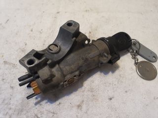 bontott VW POLO IV Gyújtáskapcsoló Házzal