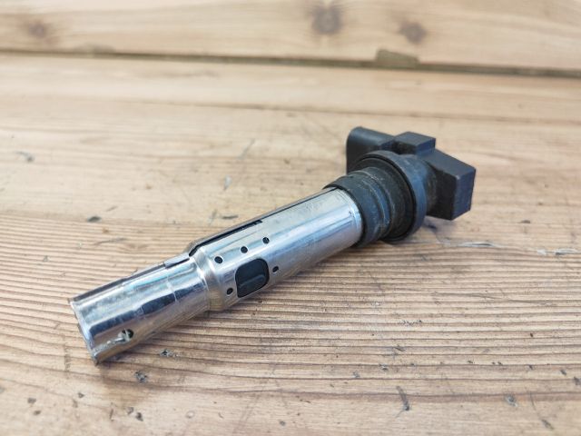 bontott VW POLO IV Gyújtótrafó