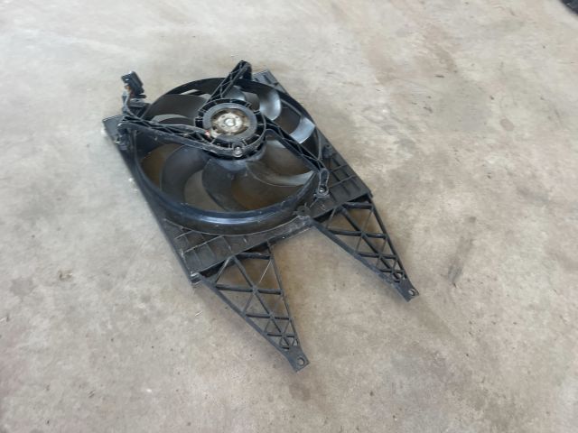 bontott VW POLO IV Hűtőventilátor