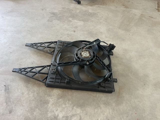bontott VW POLO IV Hűtőventilátor