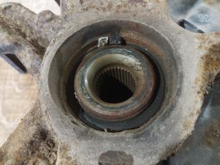 bontott VW POLO IV Jobb első Csonkállvány Kerékaggyal