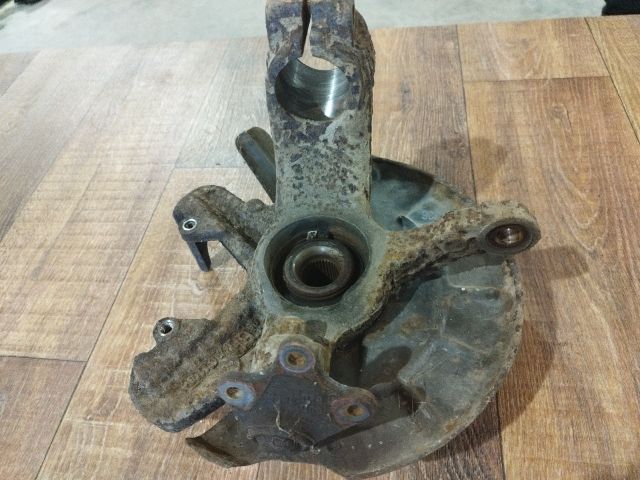 bontott VW POLO IV Jobb első Csonkállvány Kerékaggyal