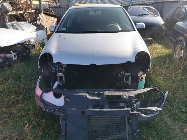 bontott VW POLO IV Jobb első Csonkállvány Kerékaggyal