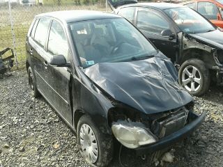 bontott VW POLO IV Jobb első Csonkállvány Kerékaggyal