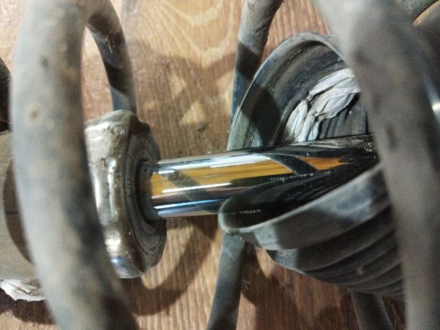 bontott VW POLO IV Jobb első Lengéscsillapító