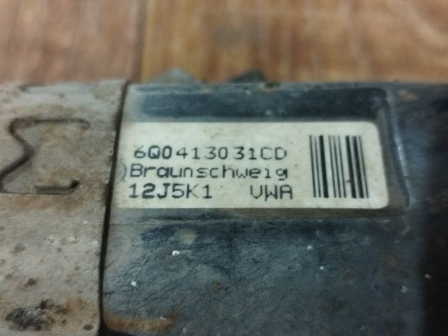 bontott VW POLO IV Jobb első Lengéscsillapító