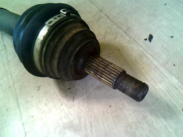 bontott VW POLO IV Jobb Féltengely