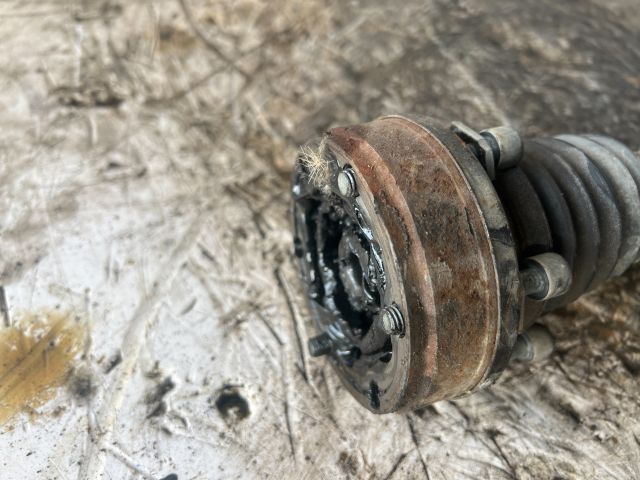 bontott VW POLO IV Jobb Féltengely