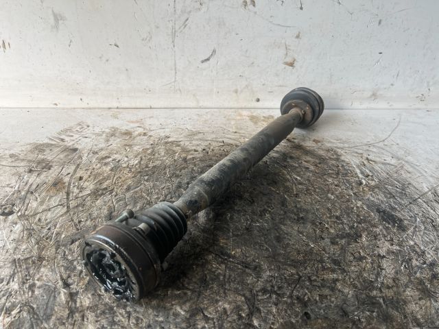 bontott VW POLO IV Jobb Féltengely