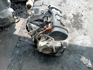 bontott VW POLO IV Komplett Motor (Segédberendezésekkel)