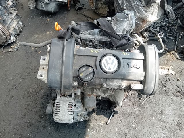 bontott VW POLO IV Komplett Motor (Segédberendezésekkel)