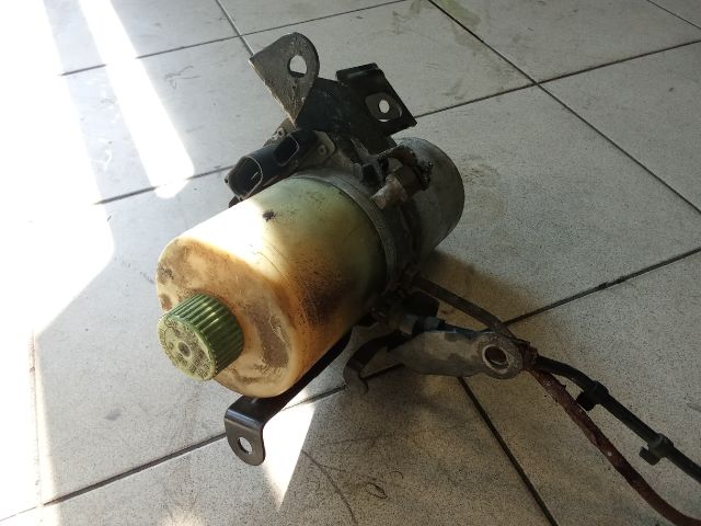 bontott VW POLO IV Kormányszervó Motor (Hidraulikus)