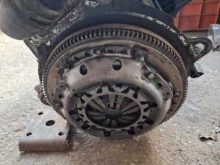 bontott VW POLO IV Motor (Fűzött blokk hengerfejjel)