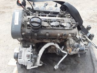 bontott VW POLO IV Motor (Fűzött blokk hengerfejjel)