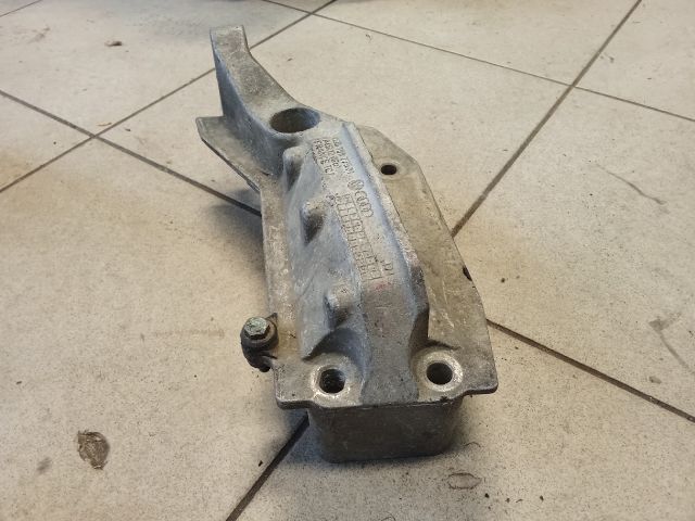 bontott VW POLO IV Motor Tartó Bak (Pozíciófüggetlen)