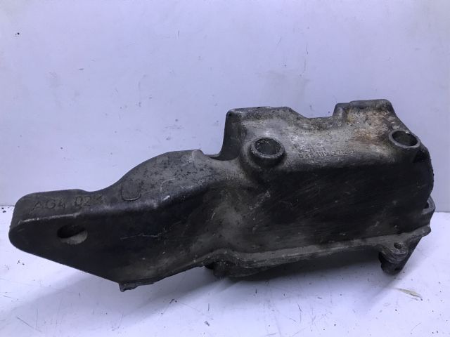 bontott VW POLO IV Motor Tartó Bak (Pozíciófüggetlen)