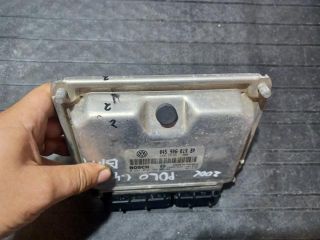 bontott VW POLO IV Motorvezérlő