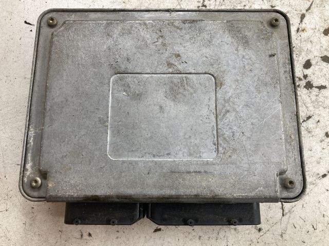 bontott VW POLO IV Motorvezérlő