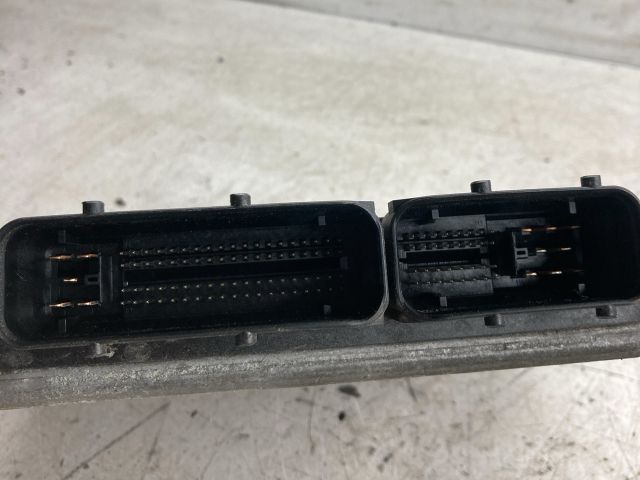 bontott VW POLO IV Motorvezérlő