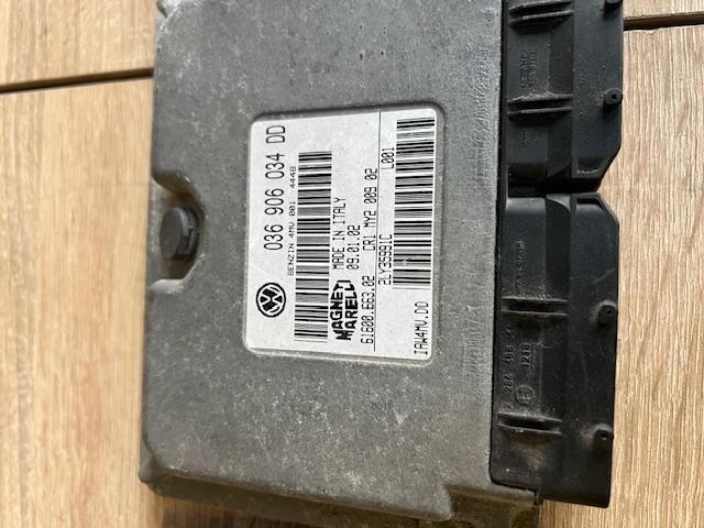 bontott VW POLO IV Motorvezérlő