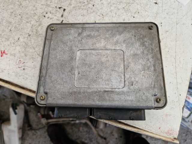 bontott VW POLO IV Motorvezérlő