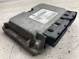 bontott VW POLO IV Motorvezérlő