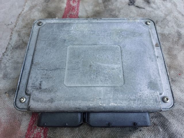 bontott VW POLO IV Motorvezérlő