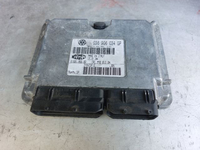 bontott VW POLO IV Motorvezérlő