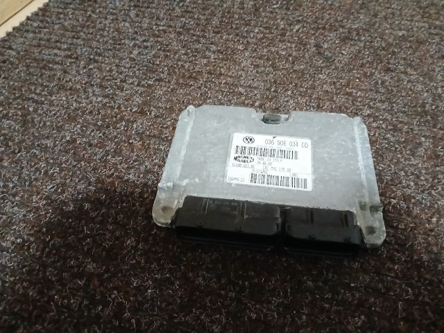 bontott VW POLO IV Motorvezérlő