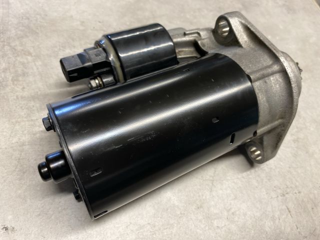 bontott VW POLO IV Önindító