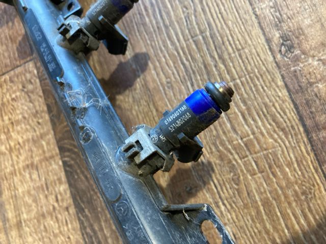 bontott VW POLO IV Porlasztó Sor / Híd