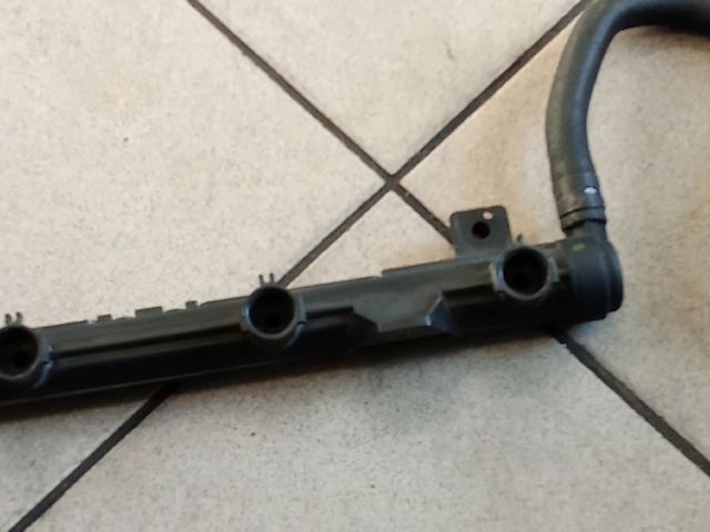 bontott VW POLO IV Porlasztó Sor / Híd