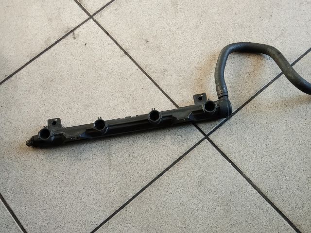 bontott VW POLO IV Porlasztó Sor / Híd