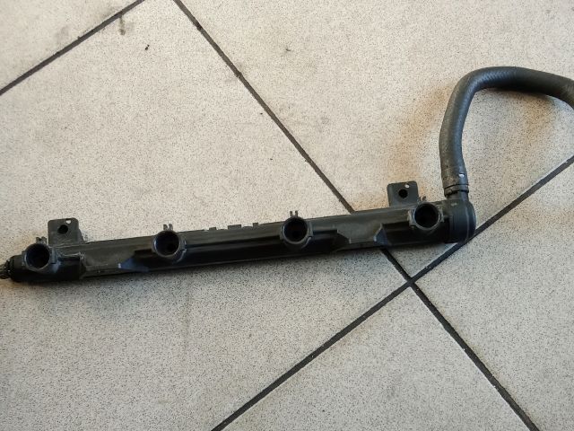 bontott VW POLO IV Porlasztó Sor / Híd