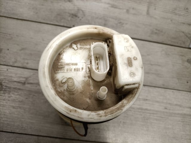 bontott VW POLO IV Üzemanyag Szivattyú