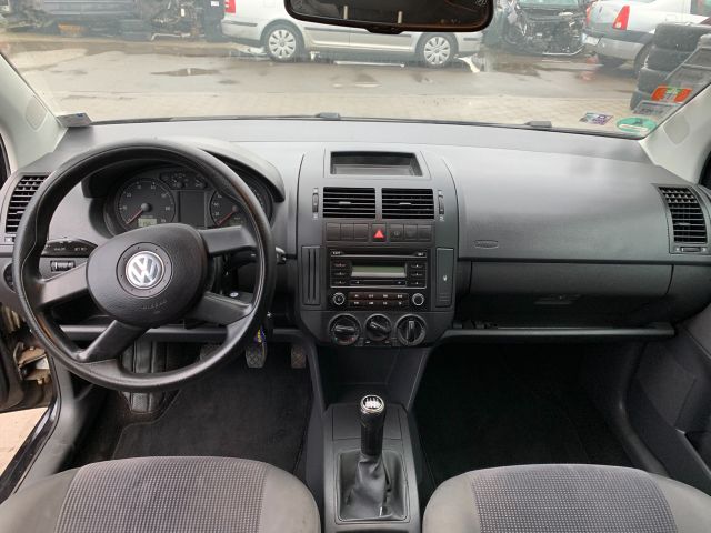 bontott VW POLO IV Váltó Kulissza