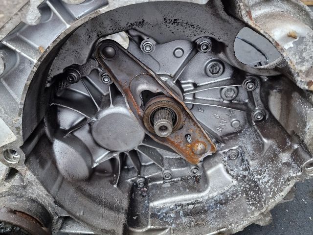 bontott VW POLO IV Váltó (Mechanikus)