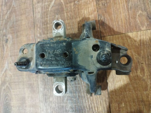 bontott VW POLO IV Váltó Tartó Bak (Pozíciófüggetlen)