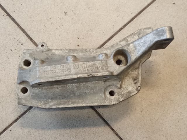 bontott VW POLO IV Váltó Tartó Bak (Pozíciófüggetlen)