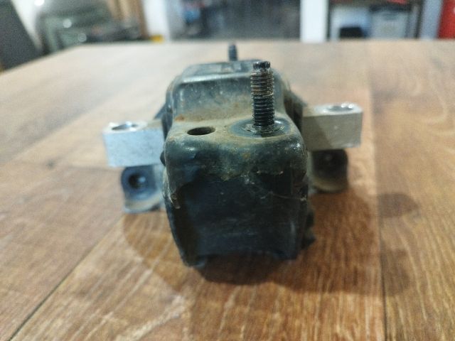 bontott VW POLO IV Váltó Tartó Bak (Pozíciófüggetlen)