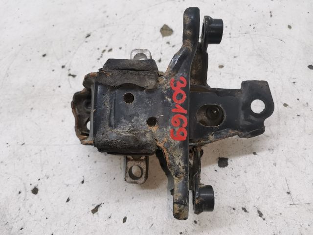 bontott VW POLO IV Váltó Tartó Bak (Pozíciófüggetlen)